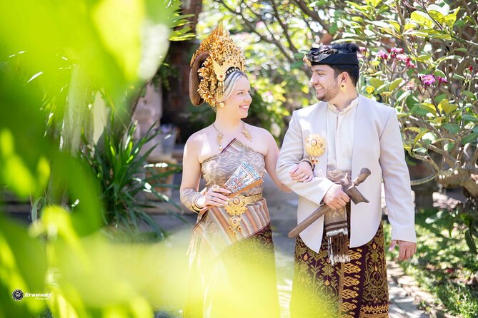 Bali Professional Photoshoot in Traditional Dress Outfit - How the two-hour schedule works