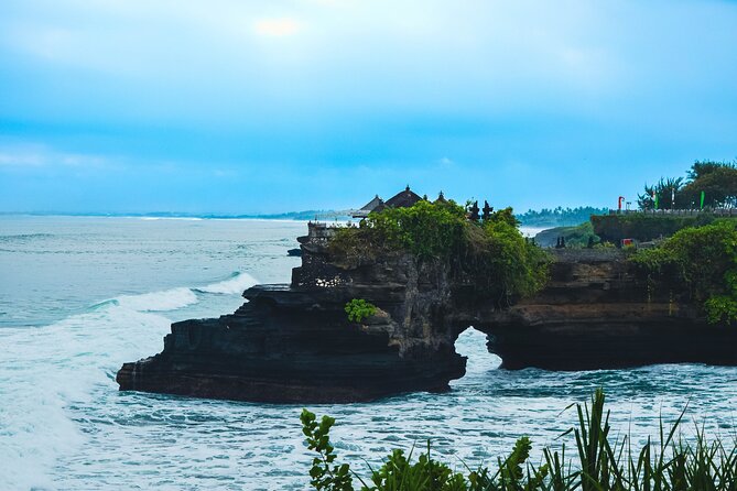 Bali Pura Taman Ayun Temple, Monkey Forest & Tanah Lot Excursion - Guides, vehicles, and the value of $66.67