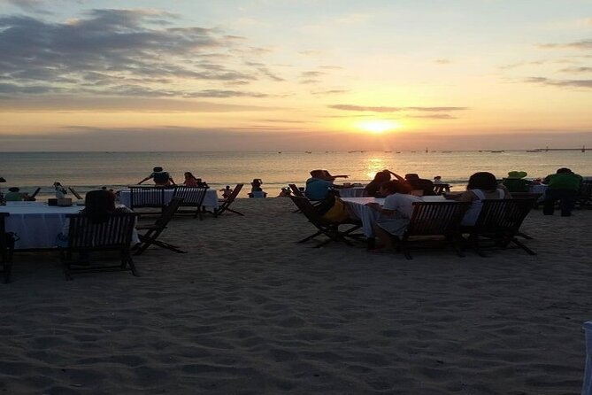 Bali Romantic Seafood Dinner under sunset jimbaran Beach - How romantic is it really?