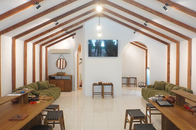 Bali Seminyak Silver Class Activity and Take Your Own Creation - Choosing your design before the tools come out