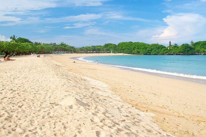 Bali Shore Excursion: Nusa Dua Beach Half Day Tour - Choosing between quiet relaxation and paid water sports