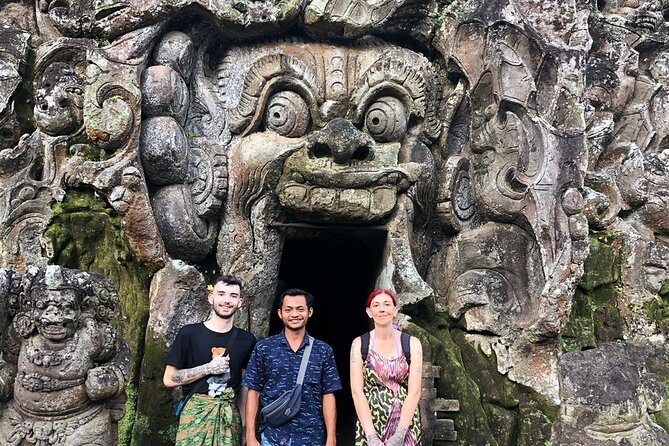 Bali Swing Hot Spring And Waterfall Private Guided Tour - The Happy Swing and the photo stop