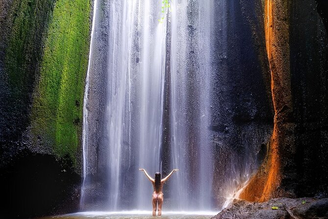 Bali Tour : Tegenungan - Tukad Cepung - Kanto Lampo - Tibumana Waterfall - Tukad Cepung and its rock corridor