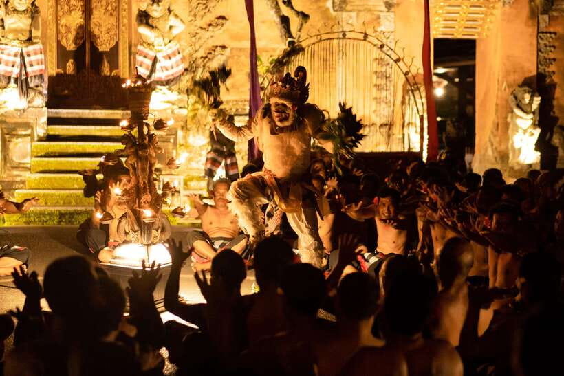 Bali: Ubud Kecak and Fire Dance Show Tickets - Small details that make a big difference