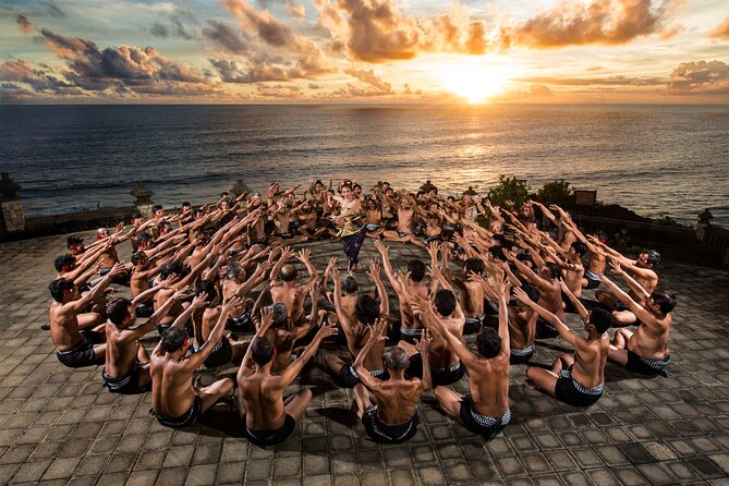 Bali: Uluwatu Kecak Dance Show, Bali Temple, and Lobster Dinner - How the shared transport affects the night