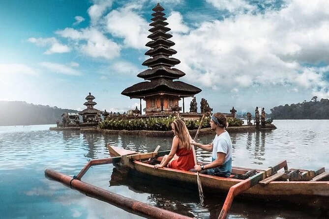 Bali Unesco World Heritage Sites Tour (Private & All-Inclusive) - Ulun Danu Bratan Temple beside the lake