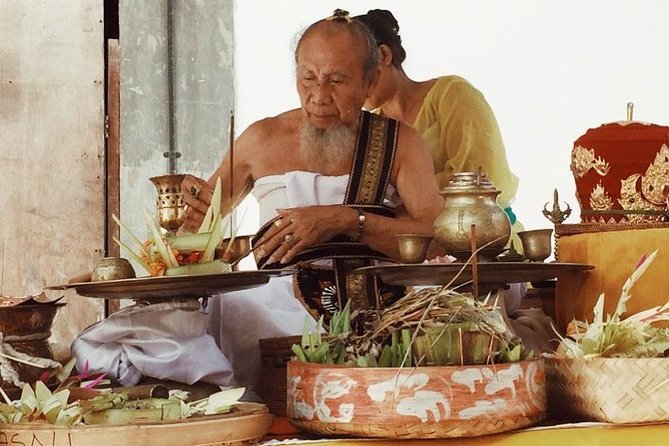 Bali Wanaku Heritage IndoAsian Cuisine - How the three-hour meal works