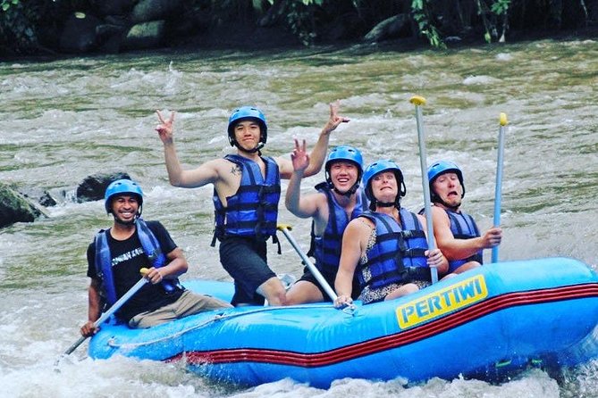 Bali White Water Rafting Ubud Ayung river rafting - Two hours on the water, with a 13-kilometer route