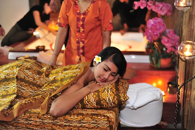 Balinese Body Massage at ANJALI SPA - Long strokes, kneading, and pressure work