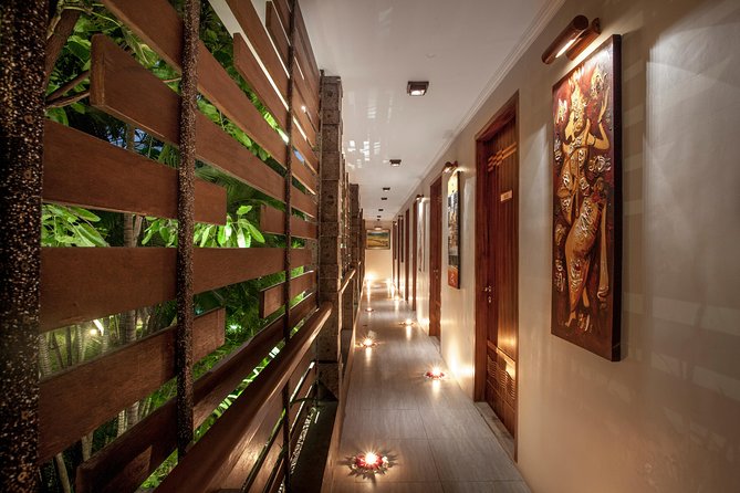 Balinese Body Massage at ANJALI SPA - A closer look at the therapists