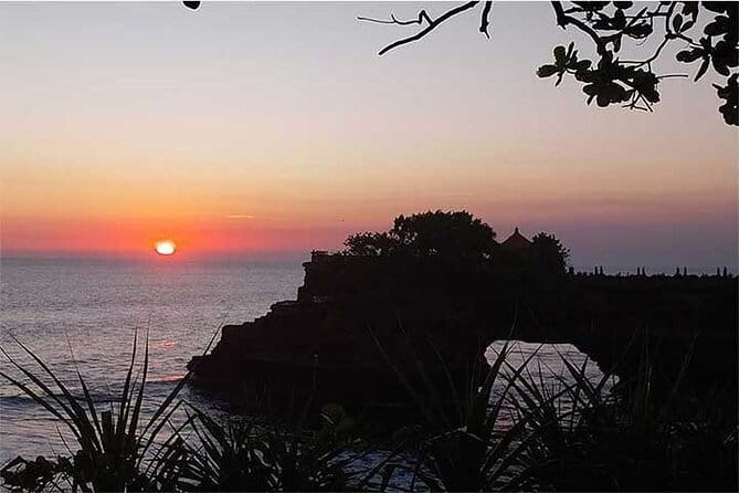 Banyumala Waterfall, Jatiluwih, Ulun Danu and Tanah Lot tours - Buyan Lake and the Wanagiri viewpoint