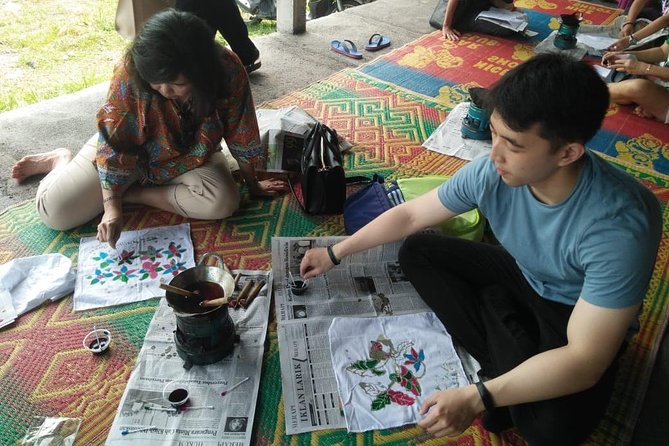 Batik Master Class with Full Process - The first lesson: cloth, wax, and the canting