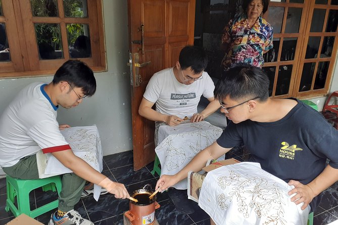 Batik Master Class with Full Process - Pairing the workshop with Prambanan and Sojiwan