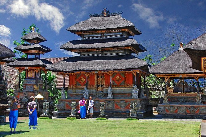 Best Day Trip in Bali - Tegalalang Rice Terrace and the art of the quick photo stop