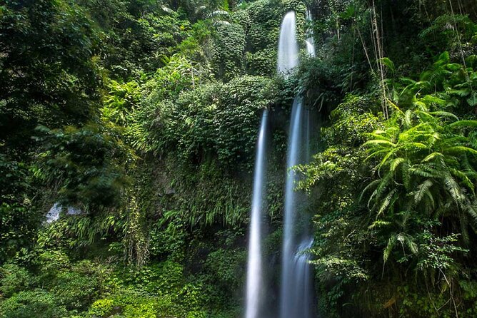 Best of Lombok: Native, Culture, Nature & Waterfall Day Trip - Malimbu or Nipah Cliff at sunset