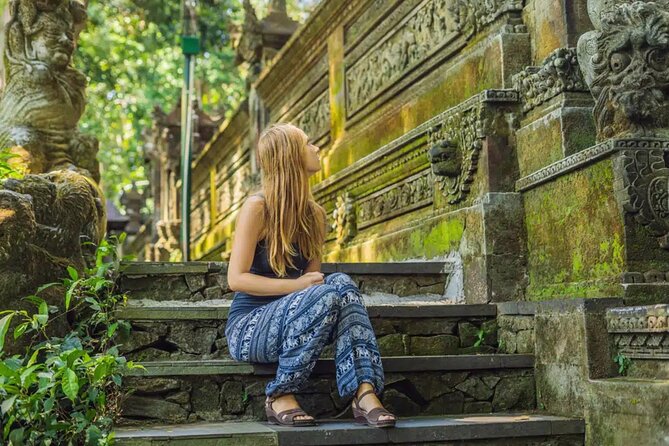 Best of Ubud Sightseeing Private All Inclusive Tour - Batuan Temple and Balinese design