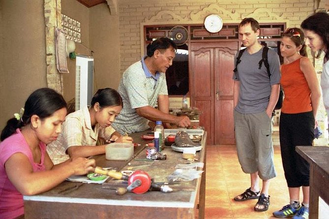 Best Ubud & Tanah Lot Excursion - Starting with Balinese woodcarving
