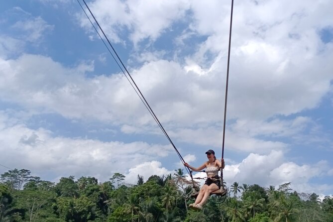 Best Ubud Tours -All inclusive with private driver - Tegenungan Waterfall: a scenic stop with energy