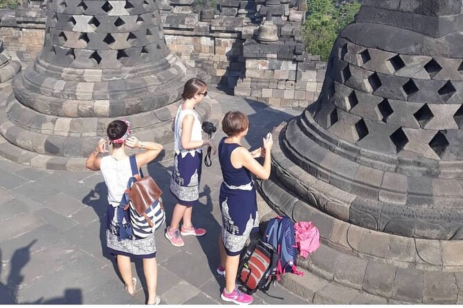 Borobudur ClimbUP guaranteed (sunrise option)& Prambanan Day Tour - Who should choose this Yogyakarta tour?