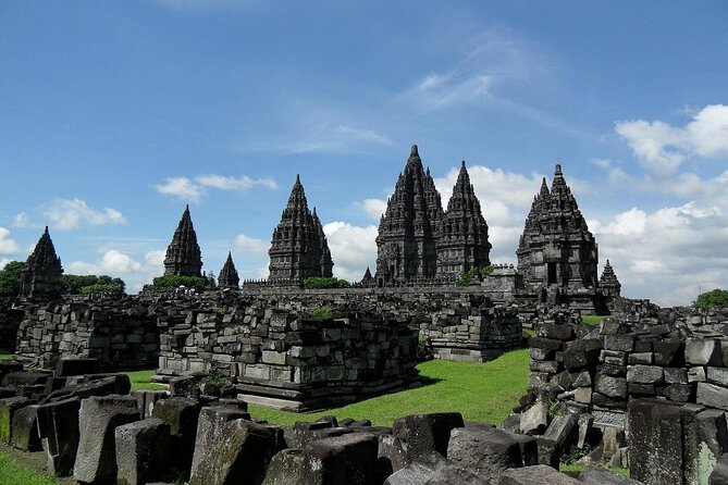 Borobudur Full Climb Up And Prambanan All Inclusive Private Tour - A private car makes the temple pair manageable