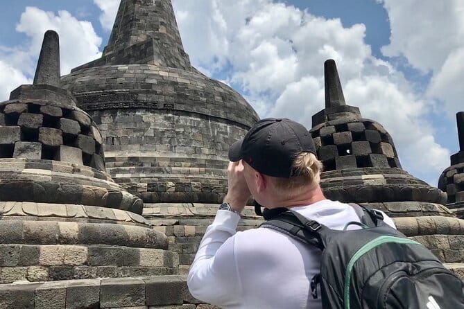 Borobudur Private Excursion From Semarang (Upper level access) - Reaching Borobudur and preparing for the climb