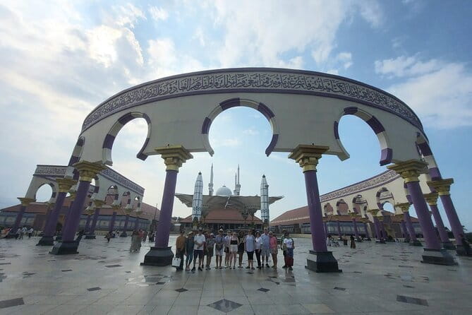 Borobudur Private Excursion From Semarang (Upper level access) - Timing, traffic, and getting back to the ship