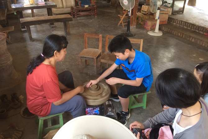 Borobudur: Village Tour with Pottery and Tofu Making - What the $79 price really buys