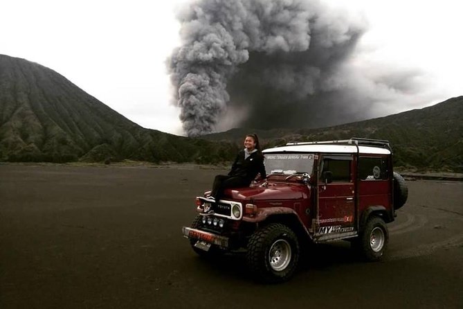 Bromo Adventure - Sunrise at Mount Bromo