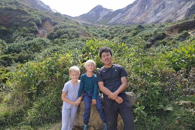 Bukit Lawang Berastagi 4 Days 3 Nights Volcano & Jungle Trekking - Day 2: Six hours in Gunung Leuser National Park