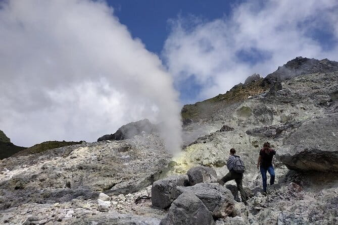 Bukit Lawang Berastagi 4 Days 3 Nights Volcano & Jungle Trekking - Day 1: The five-hour road to Bukit Lawang
