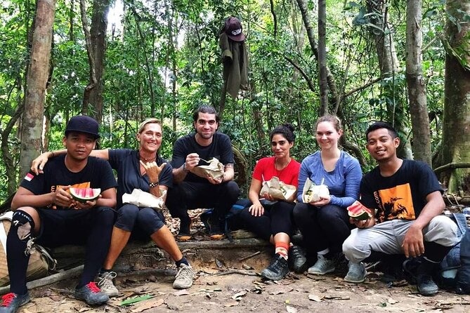 Bukit lawang tour 3days-2 night jungle trekking including rafting - Day two: the hardest and most rewarding stretch