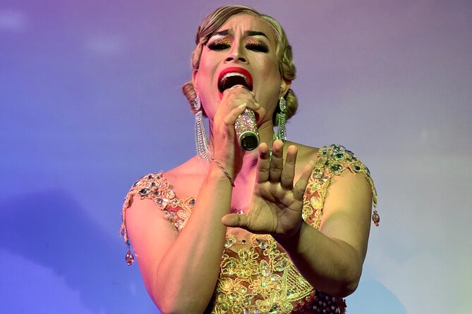 Canggu: Drag Show with Dinner - What happens after you arrive at 8pm