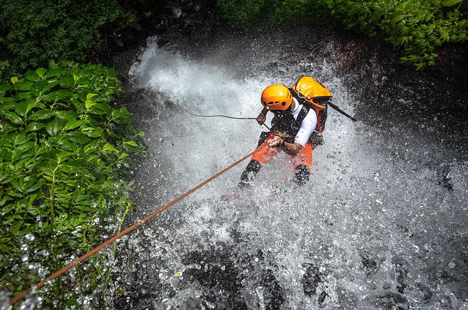 Canyoning Bali, Tamata Canyon (Adventure, discovery, nature) - Why the small group matters