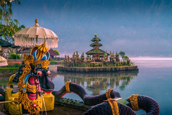 Charter Standard Vehicle with Driver at Bali- 5 Hours Usage - Adding GWK after the temple
