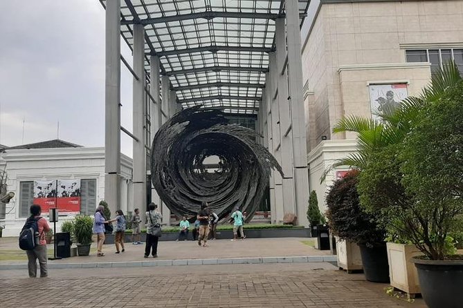 Customized Private Tour Jakarta With Lunch - Inside the Fatahillah Museum