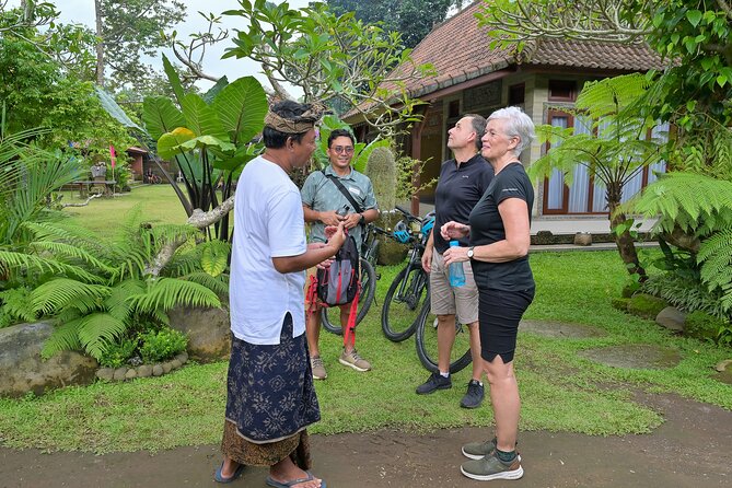 Cycling and Cooking Class in Ubud - Coffee inside a Balinese family compound
