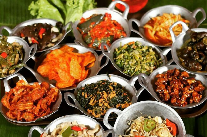 DAY TRIP TO BANDUNG CITY From Jakarta - Rumah Mode and Bandung’s Shopping Side