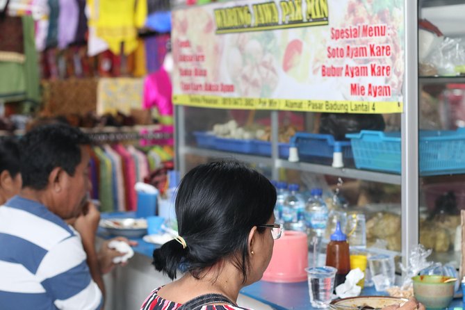 Denpasar City Food Tour (Day Tour) - Puputan Square and the snacks locals bring along