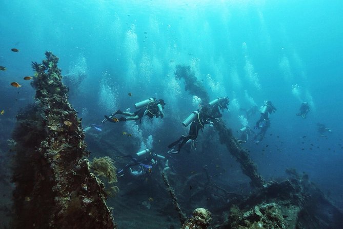 Dive at Tulamben Bali USS Liberty Ship Wreck - Starting at Tulamben Beach