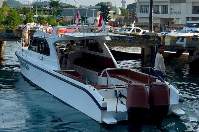 Early Morning Private Komodo Speedboat Tour - Padar Island and its three beaches