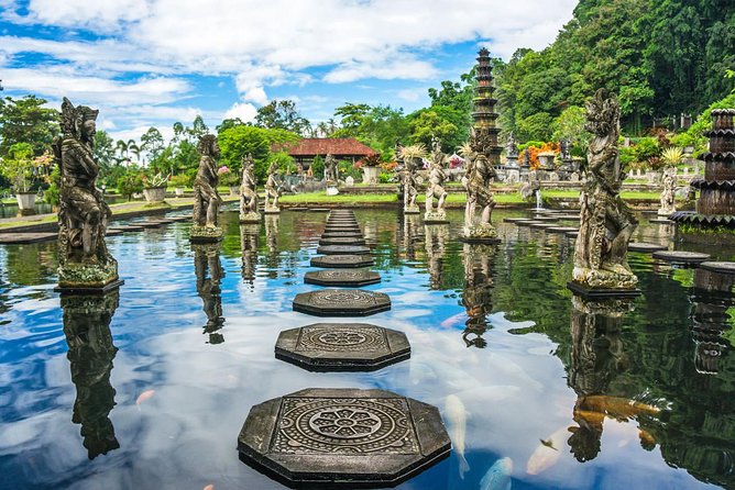 East Bali Tour: Gate of Heaven, Water Palace, Sleeping Gajah - Sleeping Gajah: the best place to slow down
