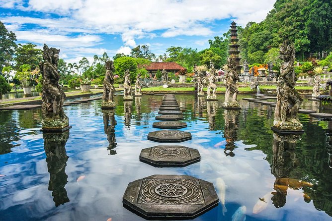 East Bali Tour: Lempuyang Temple - Gate of Heaven, Tirta Gangga, Virgin Beach - Virgin Beach gives the schedule breathing room