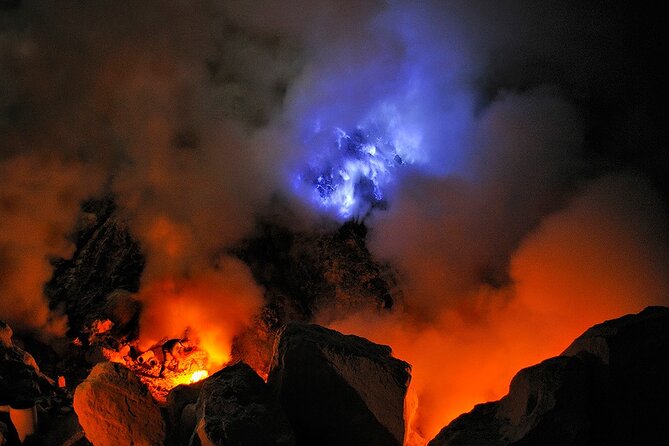 East Java Tours with Bromo Photography, Ijen Blue Fire and Waterfall - Mount Bromo before sunrise