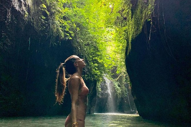 Epic Waterfall Trip: Kanto lampo, Goa Rang Reng, Tibumana & Secret waterfall - Kanto Lampo offers the classic photo stop