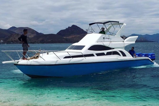 Exclusive Early Bird Komodo Tour: Beat the Crowds by Speed Boat - What the boat day feels like