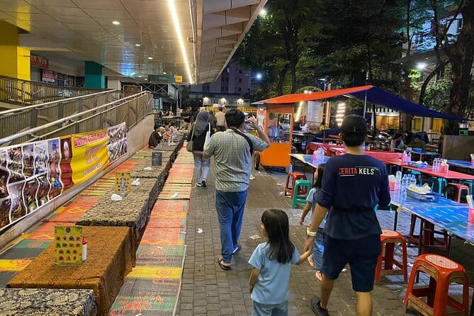 Experience Jakarta Street Food Scene with MRT Transportation - Why Jakarta street food is best explored after dark