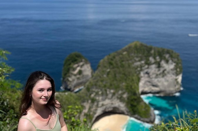 Experience West Nusa Penida Private Tour - Broken Beach and its circular ocean opening