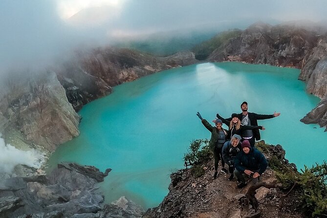 From Bali: 24-Hour Kawah Ijen Blue Flames, Dinner & Room - Who should book this overnight volcano trip