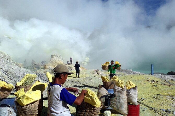 From Banyuwangi or Bali Sunrise Ijen Vulcano Hiking All Inclusive - Why Ijen is worth the early start