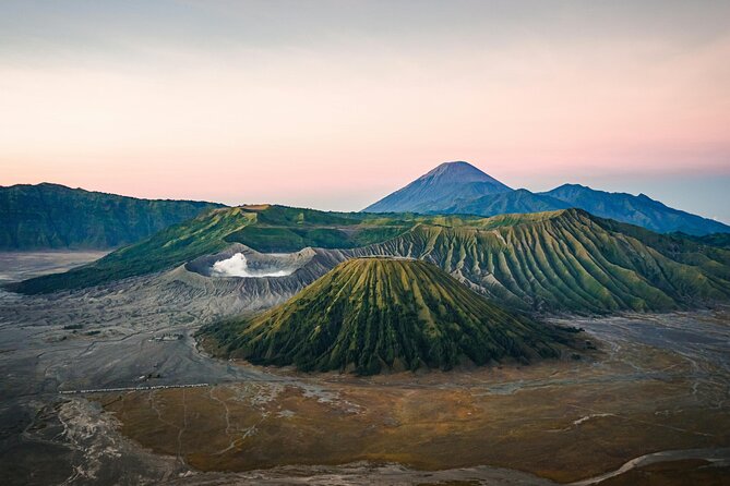 From Java : Tumpak Sewu, Bromo & Kawah Ijen – 3-Day - Day one at Tumpak Sewu Waterfall